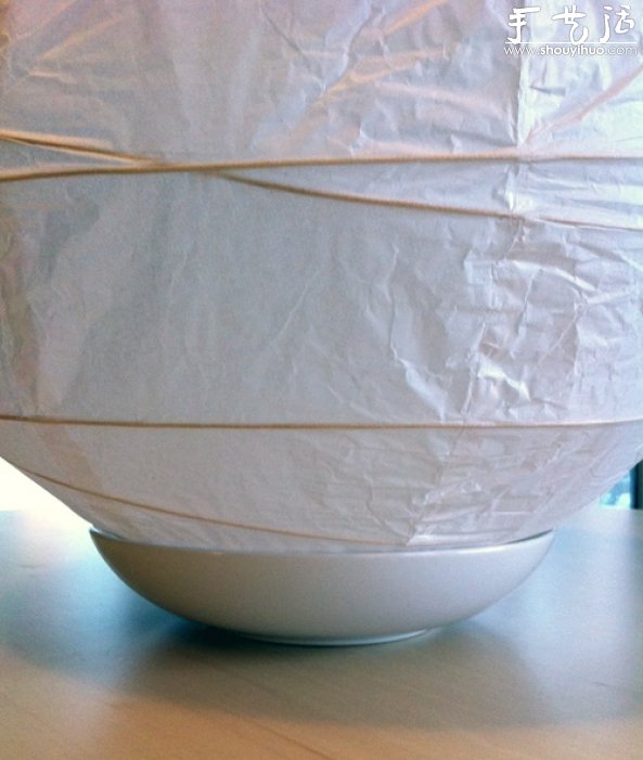 DIY浪漫蛋糕纸杯球型灯的教程