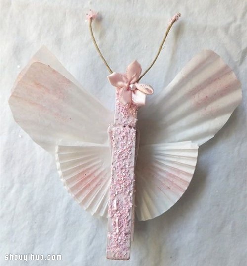 木夹子+蛋糕纸 变废为宝手工制作漂亮蝴蝶