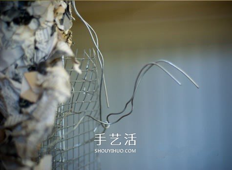 废旧报纸DIY鹿头标本 简易驼鹿头部标本的做法