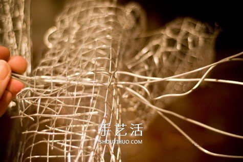 废旧报纸DIY鹿头标本 简易驼鹿头部标本的做法