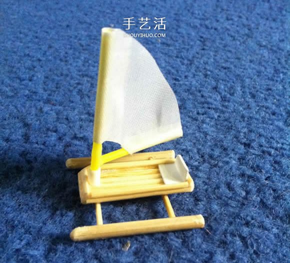 烤串竹签废物利用 手工制作迷你浮桥船的方法