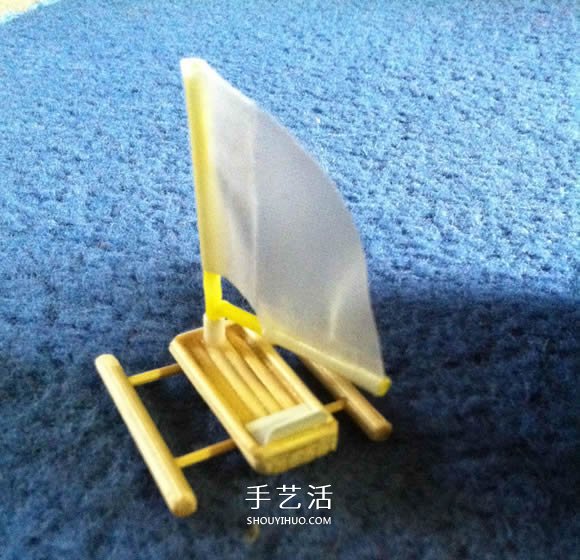 烤串竹签废物利用 手工制作迷你浮桥船的方法
