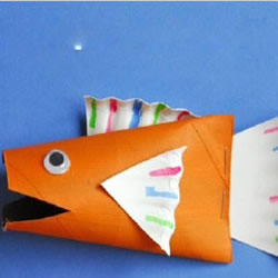 幼儿玩具小鱼手工制作 利用卫生纸卷筒和纸托盘