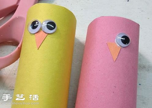 幼儿小手工：卷纸芯手工制作小鸡玩具