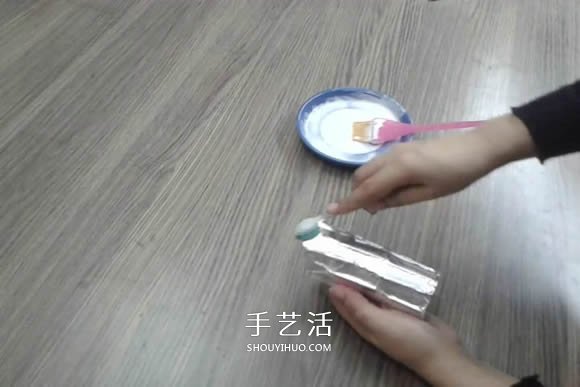 卷纸筒保鲜膜筒废物利用 手工制作多孔笔筒