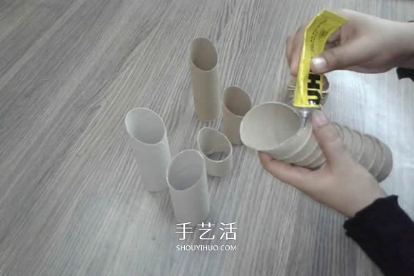 卷纸筒保鲜膜筒废物利用 手工制作多孔笔筒