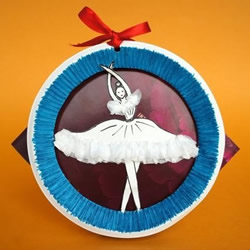 纸盘手工制作芭蕾舞者 创意纸盘手工DIY图片