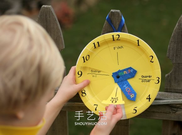 幼儿手工制作认识时间的挂钟玩具做法教程