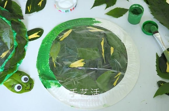 纸盘和树叶手工制作可爱乌龟的做法教程