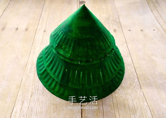 幼儿园手工制作立体纸盘圣诞树的做法教程