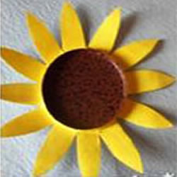 一次性纸杯制作太阳花的方法图解