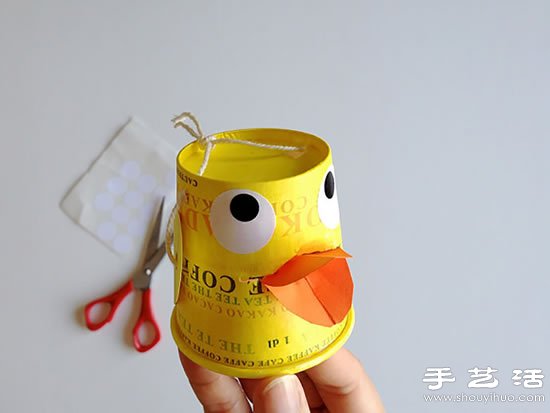 一次性纸杯手工制作可爱鸭子玩偶