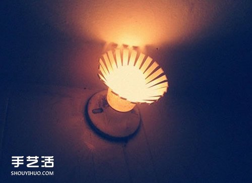 一次性纸杯制作灯罩 简易纸杯灯罩的做法