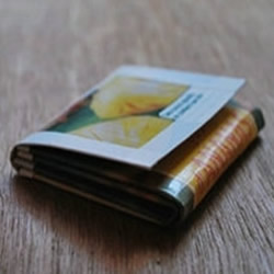 饮料盒废物利用做钱包 手工纸钱包制作教程