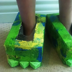 纸巾盒废物利用 手工制作万圣节怪物鞋