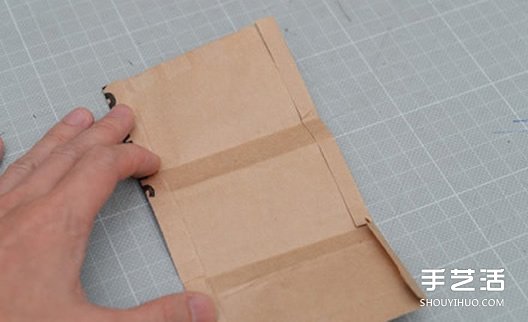星巴克纸袋做钱包的DIY方法步骤图解教程