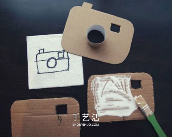 硬纸板手工制作相机 儿童做玩具相机的教程