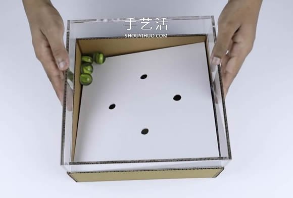 瓦楞纸板手工制作平衡棋盘玩具教程