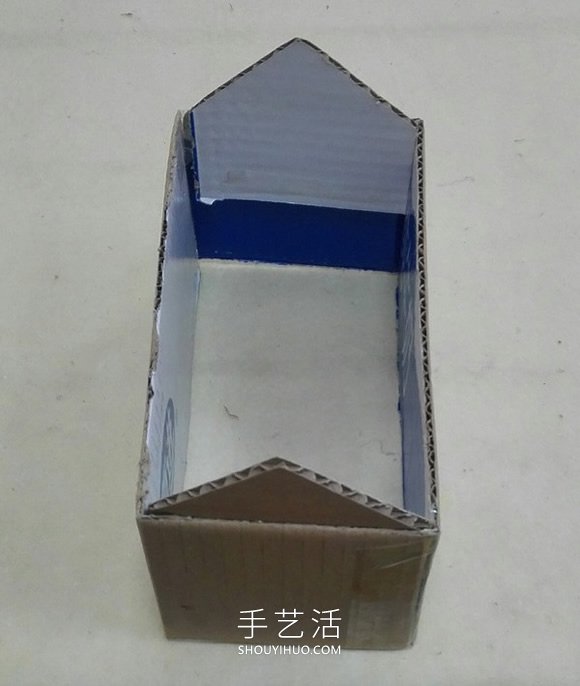 废纸箱手工制作儿童玩具房子的做法教程