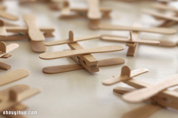 雪糕棍+木夹子 简单手工制作飞机模型玩具
