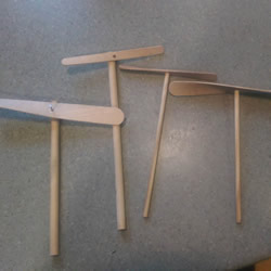 用雪糕棍做风车和竹蜻蜓的制作方法
