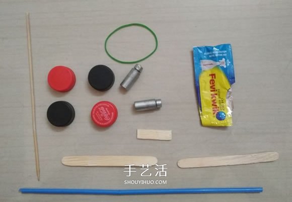 废物利用DIY橡皮筋动力回力车的方法