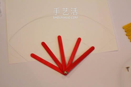 幼儿园手工制作雪糕棍扇子的做法教程