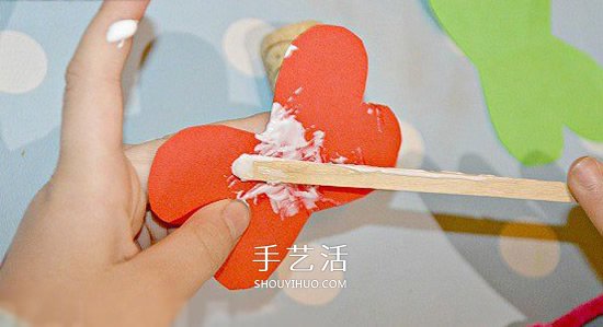 红酒瓶塞做蝴蝶 简单幼儿环保手工制作教程