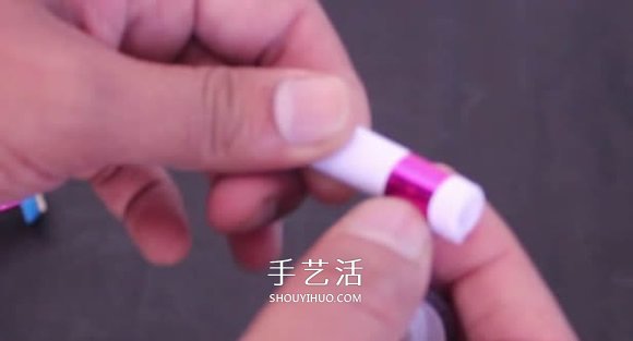 自制两轮橡皮筋动力车玩具的制作方法图解