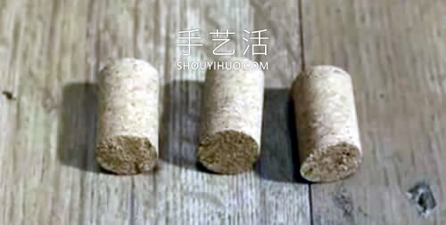 红酒瓶塞手工制作迷你木马玩具的做法教程