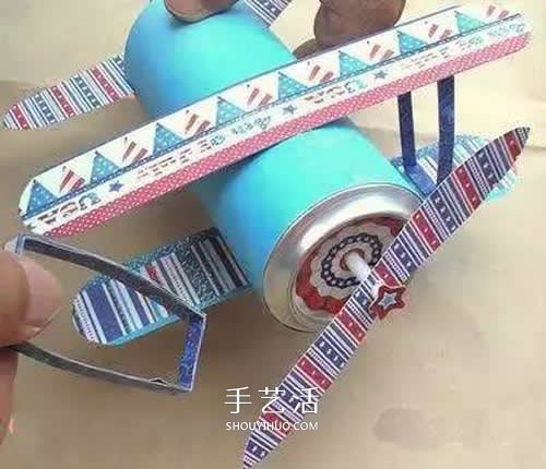 小学生手工小制作 用易拉罐做飞机模型的方法