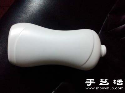 废弃的洗发水瓶/沐浴液瓶DIY收纳充电盒