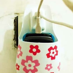 环保小制作：洗发水瓶DIY手机充电盒