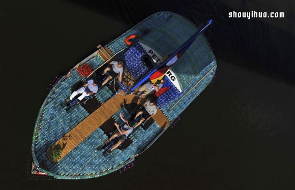 收集5万个塑料瓶 DIY梦想中的小船！
