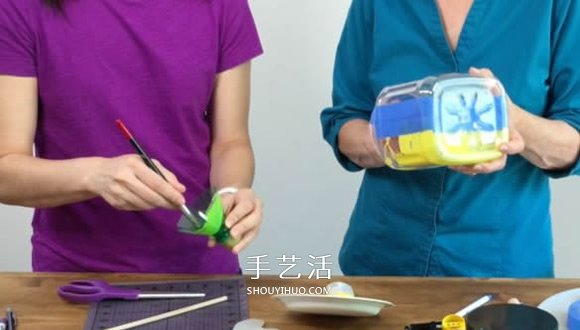 塑料瓶废物利用DIY制作儿童潜水艇玩具