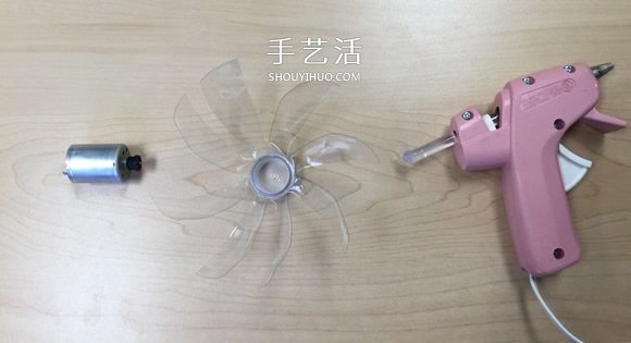 自制电动风力车玩具的制作方法教程