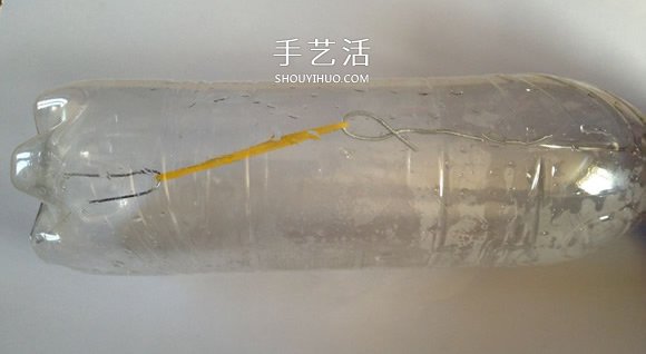 用塑料瓶做潜水艇玩具的方法