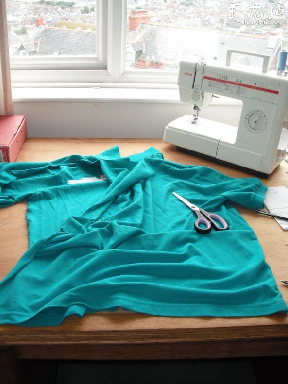 T恤手工改造围裙的教程