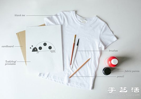 插画师妈妈手工DIY的可爱宝宝T恤