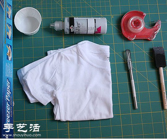 DIY学生情调白色情侣T恤