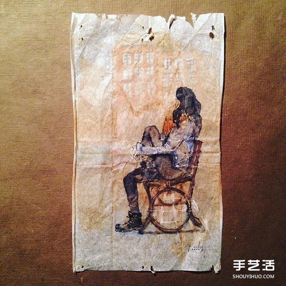 变废为宝：艺术家用喝过的茶包当画布写日记