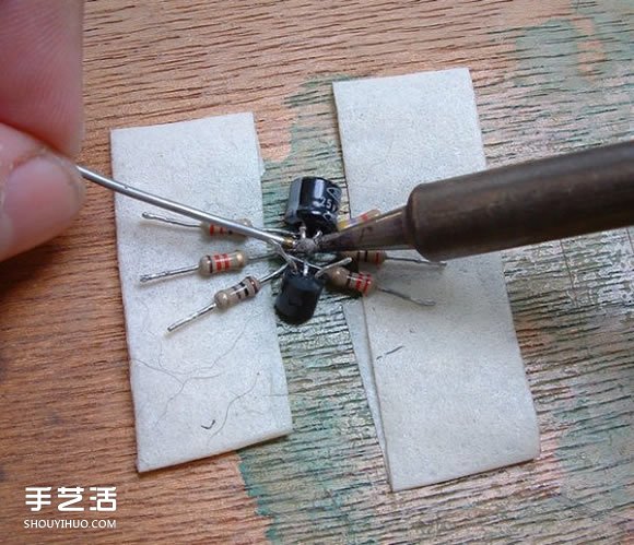 电路板电子元件变废为宝 DIY手工制作小蜘蛛