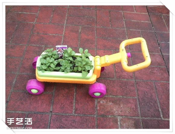 铁架DIY花盆架子图解 旧玩具废物利用做花盆架