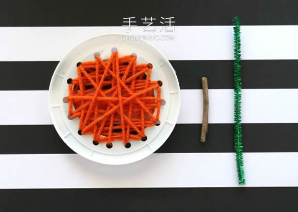 幼儿园手工制作塑料盖子南瓜的做法教程