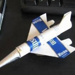 烟盒手工DIY纸模飞机的教程