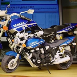 YAMAHA XJR1300 经典摩托车纸模型作品赏