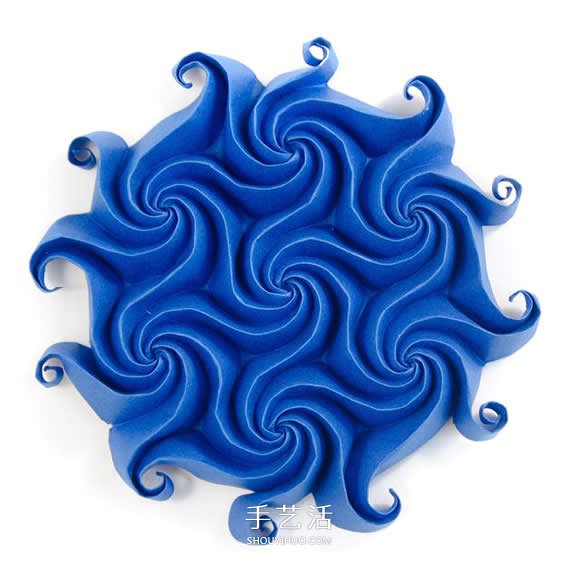 结合日本药玉与数学几何之美 立体纸球花艺术