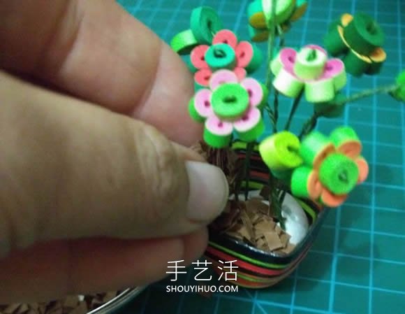 三八女神节礼物！小巧可爱的衍纸盆栽制作教程