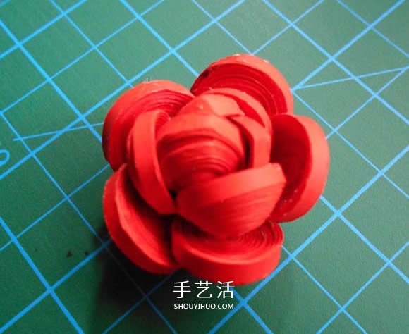 衍纸手工制作绝美玫瑰花的方法图解