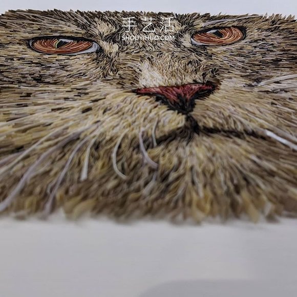 衍纸艺术家创作“超现实”动物肖像作品